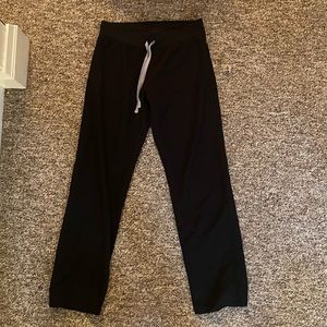 FIGS basic scrub pants